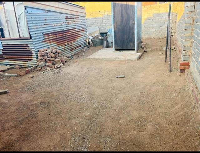 2 BEDROOM HOUSE FOR SALE IN SOSHANGUVE SOUTH
